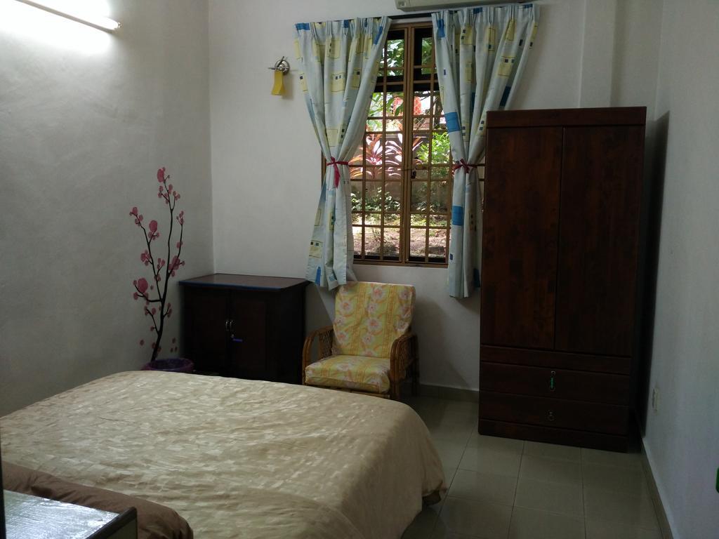 Cozy Mount Erskine Homestay Джорджтаун Экстерьер фото